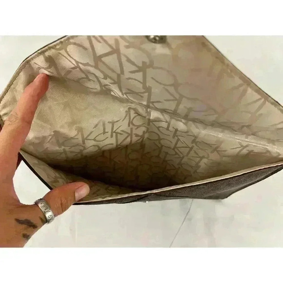 Calvin Klein Tablet Sleeve Case Clutch 11" x 8.5" Brown Logo - Picture 6 of 12